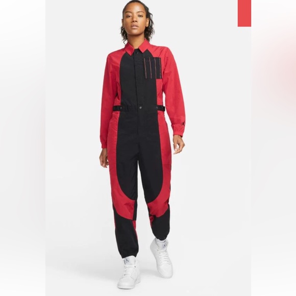 Nike Jordan Women Black Varsity Red Flight Suit Jumpsuit Size medium NWT - Picture 3 of 16